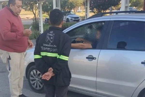 Siguen los controles a conductores de UBER
