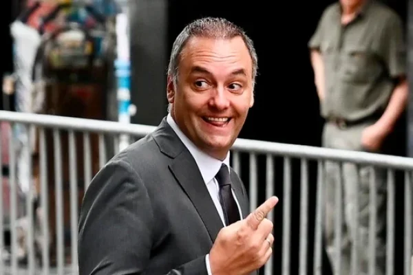 Manuel Adorni, el vocero presidencial que tendrá su debut electoral en la Ciudad con gran expectativa