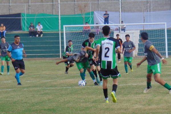 Los Chuyos y Anguinán no se sacaron ventajas