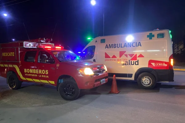 Motociclista herido tras chocar contra una camioneta