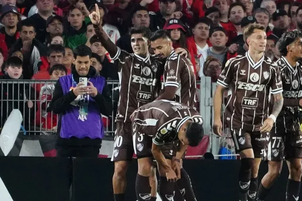 Nuevo golpe de Platense: eliminó a River en el Monumental por penales