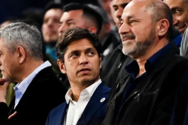 Axel Kicillof juega a favor de la reelección de intendentes y abre una nueva pulseada con el kirchnerismo