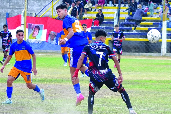 Rioja Juniors - San Lorenzo y San Martín - Racing abren la fecha