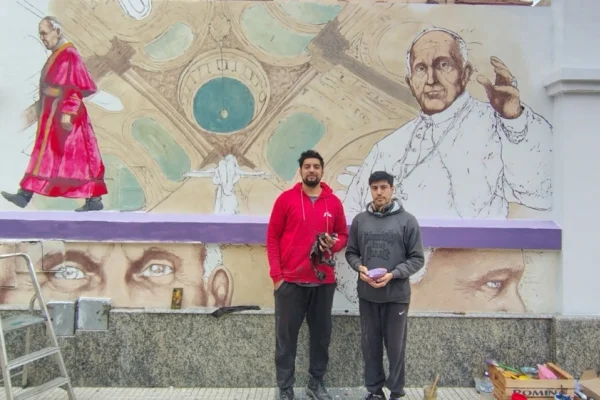 Artista riojano inmortalizó al Papa Francisco en un mural conmovedor