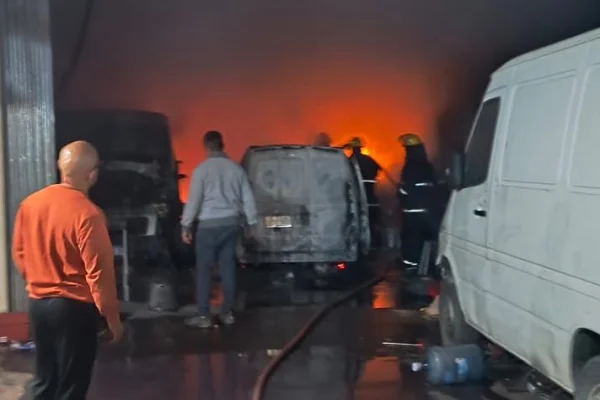 Susto por dos grandes incendios