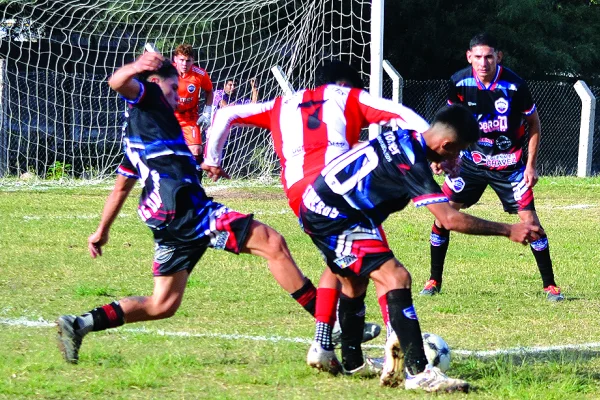 Estudiantes aprobó otro exámen importante