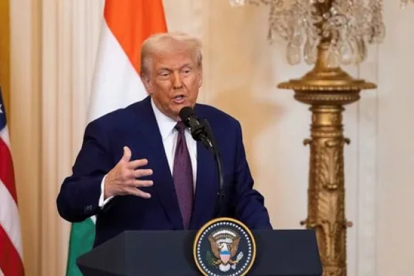 Trump pide 
