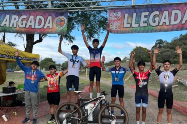 El chileciteño Julian Corso   festejó en Santiago del Estero