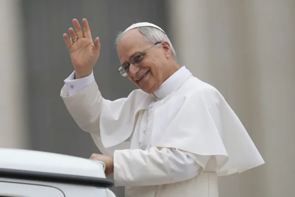 El Papa pide