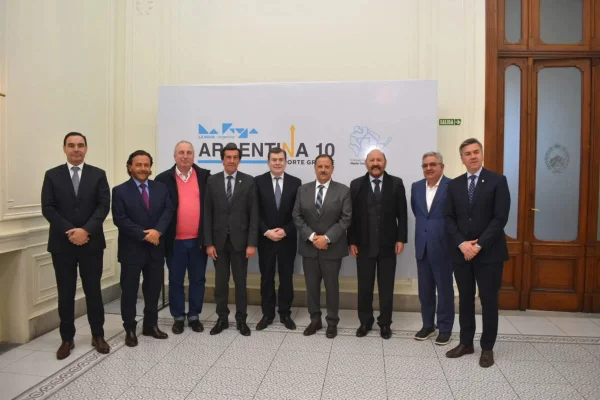 Cumbre de gobernadores por la caída de la coparticipación