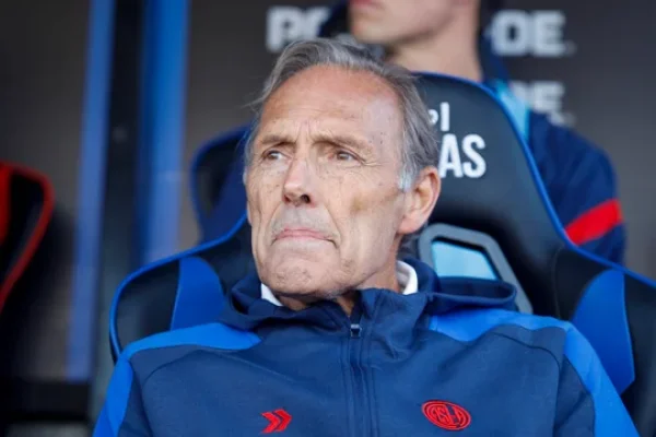 San Lorenzo oficializó la salida de Miguel Ángel Russo y ya entrena a Boca para el Mundial de Clubes