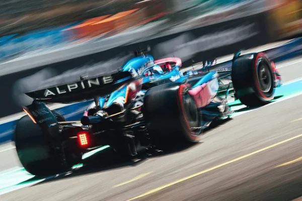 Colapinto sufrió problemas en su Alpine y largará 19º en el GP de España de Fórmula 1