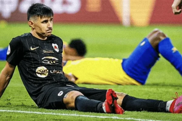 Adam Bareiro no continuará en Qatar y debe regresar a River