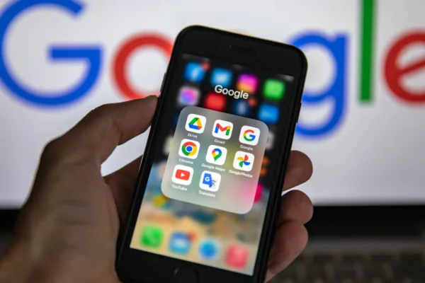 Google ofrece 15 mil becas para impulsar la IA: cómo postularse