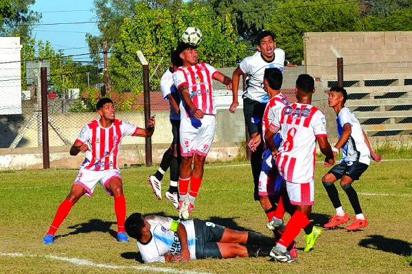 Independiente derrotó a Alta Rioja y sumó puntos valiosos