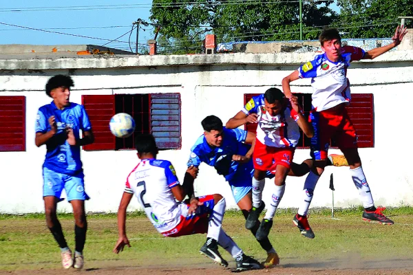 Alas Argentinas goleó a Unión y el partido fue suspendido