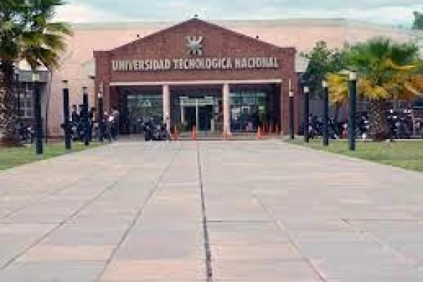 UTN La Rioja inauguró espacio para formación estudiantil