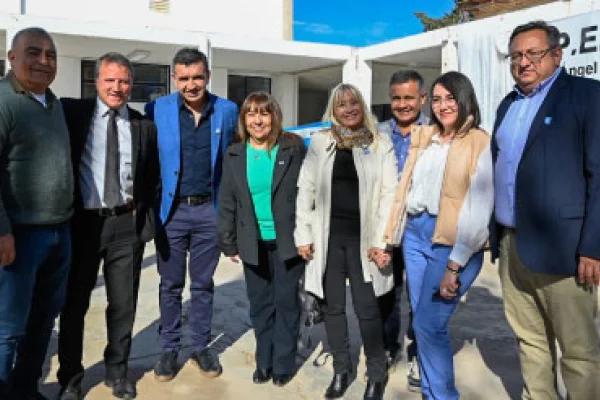 Firman convenios para prácticas y formación técnica profesional