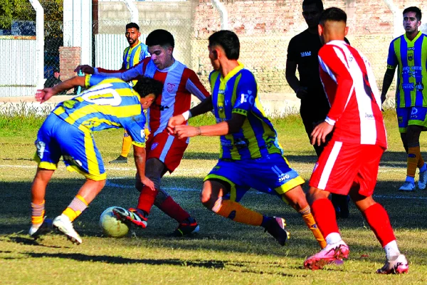 Defensores de la Boca derrotó a Estudiantes y sigue sumando