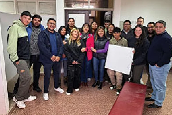 La Legislatura donó artefactos de calefacción a Escuela “Wolf Schcolnick”