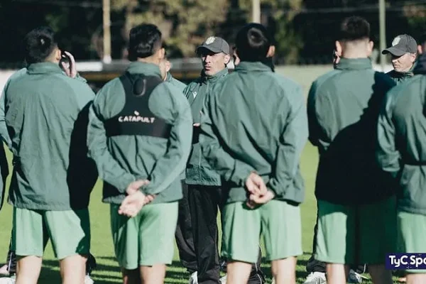 Banfield en una tremenda crisis: los jugadores no se presentaron a entrenar por falta de pago