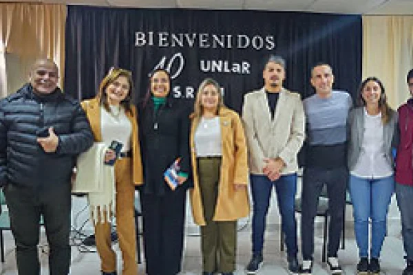 Firman convenio entre Municipio y sede Villa Unión de la UNLaR