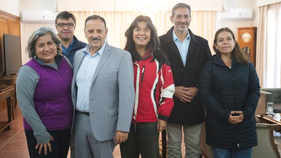 Quintela recibió en Casa de Gobierno a la directora ejecutiva de CONDESAN, <b>Karen Price</b>, junto a representantes del PNUMA y de la Subsecretaría de Ambiente de la Nación.