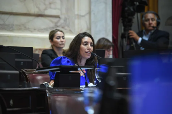 Florencia López: “Cristina es una presa política”