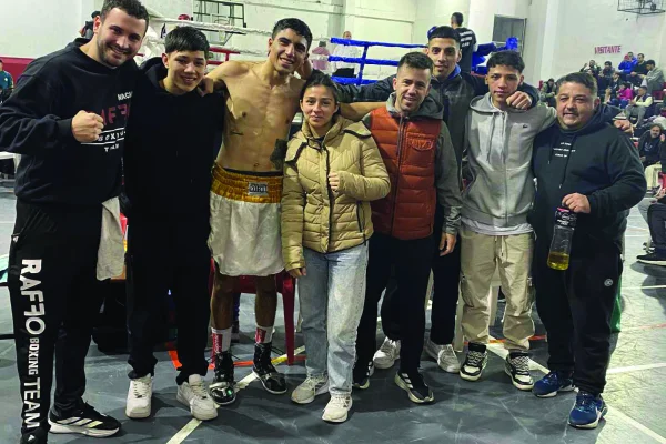 Leonel Pacheco sumó otra victoria en Buenos Aires