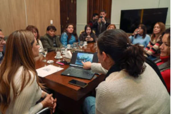 La Legislatura impulsa el Polo Textil Cooperativo tras su reciente aprobación