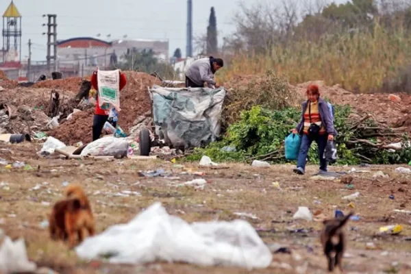 Una familia necesitó $1.110.624 para no caer en la pobreza en mayo