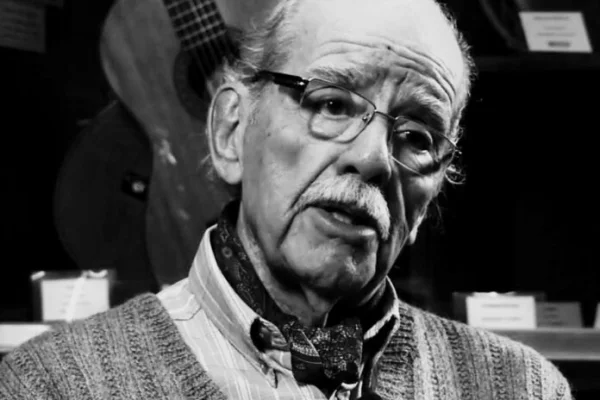 Murió el reconocido cantautor Ramón Navarro