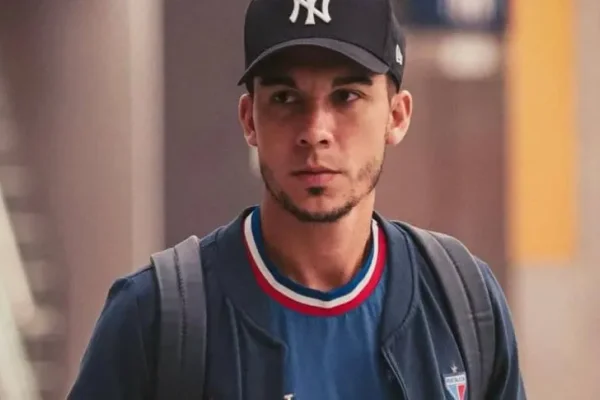 Vélez sumó a Lisandro Magallán y confirmó a Pol Fernández