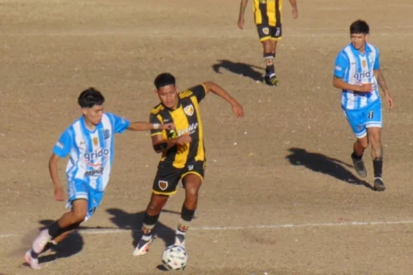 Joaquín lo dio vuelta ante Estrella y también manda en la Zona A