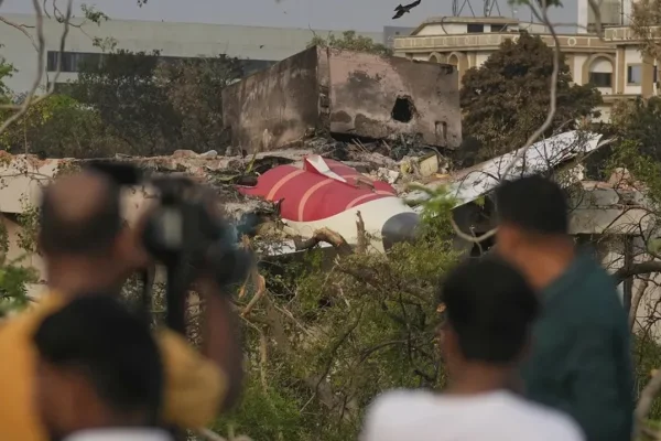 Asciende a 279 la cifra de muertos en el accidente del avión de Air India