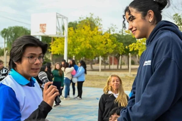 Brindan espacio para el debate sobre el Bullying