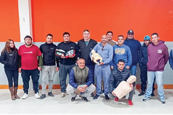 Hospital dió capacitación en RCP a jugadores de fútbol senior