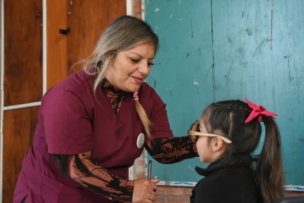 Cuidan la salud visual de los estudiantes riojanos