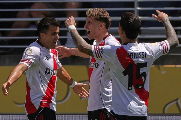 River ganó en su debut en Seattle
