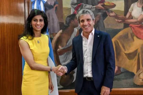 Llega el FMI: la semana próxima, el Gobierno espera una misión que evaluará las metas de reservas y el superávit fiscal