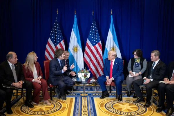 El Gobierno respaldó los ataques de Estados Unidos e Israel contra Irán