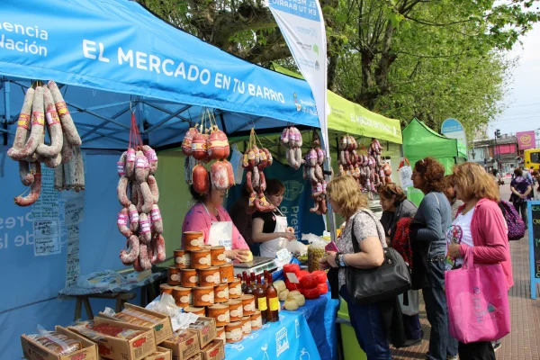Esta semana, el Mercado en Tu Barrio recorre los barrios capitalinos: mirá el cronograma completo