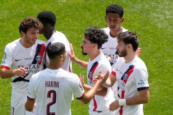 PSG se impuso ante Seattle Sounders y avanzó a los octavos como líder de su grupo