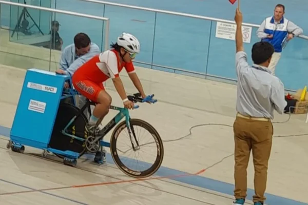 Agustina Vega se presenta en el Argentino Junior