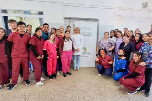 Estudiantes de Enfermería culminaron prácticas hospitalarias