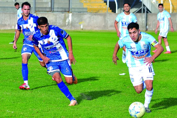Tesorieri defiende la punta de la Zona A ante Riojano