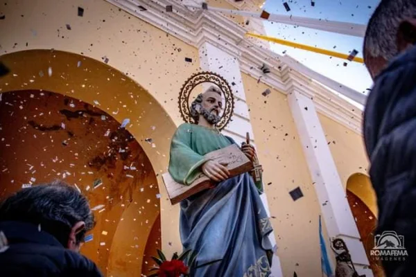 Masiva participación en las fiestas patronales en honor a San Pedro Apóstol