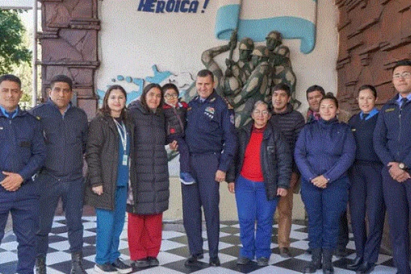 El Hospital y la Policia ayudaron a cumplir su sueño a Alayn, un niño de 9 años