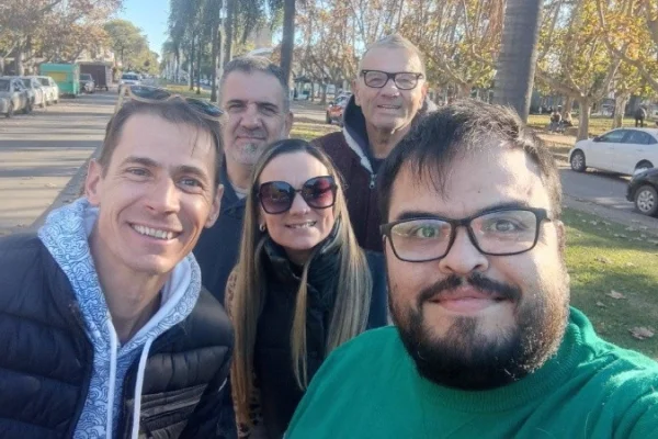 Concejal de LLA ganó en Santa Fe y celebró con memes contra sus rivales