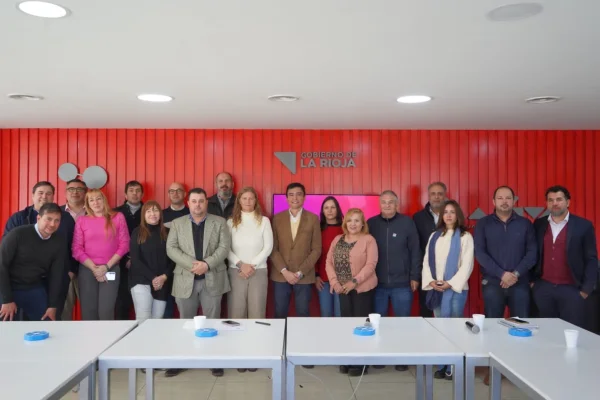 En La Rioja, científicos y legisladores se pronuncian contra el ajuste en el CONICET, INTI e INTA